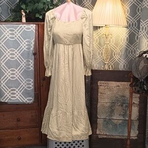 Light sage green smocked ruffle tiered poet sleeve dress XL